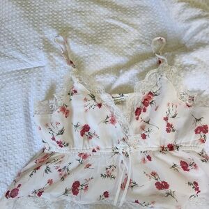 American Eagle Outfitters White Lace Floral Camisole with Pink-Red Blooms